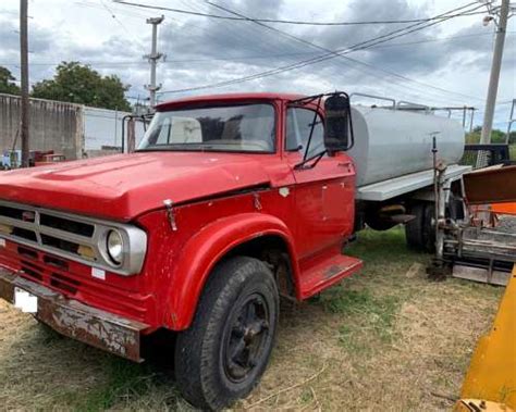 Camion Dodge 800 Con Cisterna De 8000 Litros Año 1976 Agroads