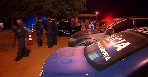 G1 Policial à Paisana Reage A Roubo De Carro E Mata Dois Jovens No Df