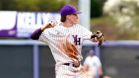 Drew Bray Baseball Young Harris College Athletics