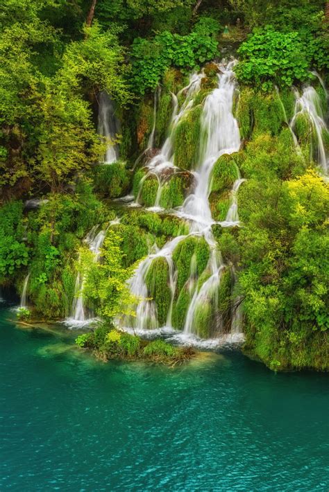 images of beautiful waterfalls 2