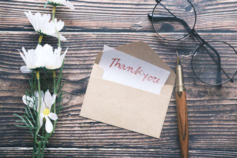 12 Creative Ways To Say Thank You To Customers Handwrytten