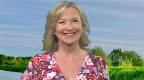 Carol Kirkwood Shows Beautiful Curves In Tight Dress As Bbc Breakfast Fans Go Wild The