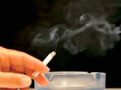 Fbr Crackdown Against Illicit Cigarettes Lauded Pakistan Observer