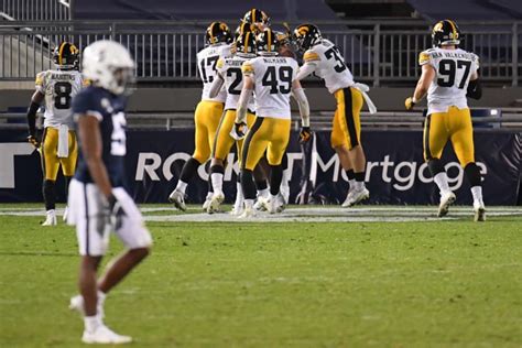 Penn State and Iowa Have a Wild History of Football Games at Beaver ...