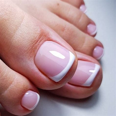 26 Elegant French Toenails Ideas 2023 To Try At Home Now Artofit