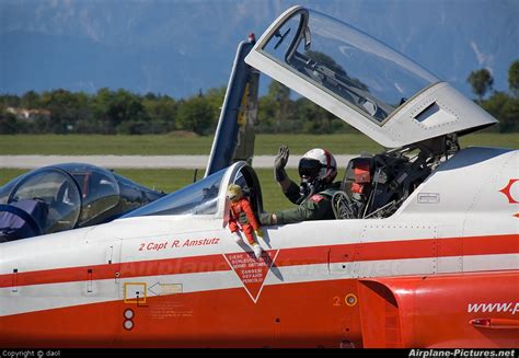 Switzerland Air Force Patrouille De Suisse Northrop F E Tiger Ii J