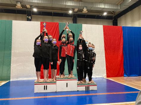 Gold Ritmica Campionato Di Squadra Allieve Gold Ssd Ag Comense A R L