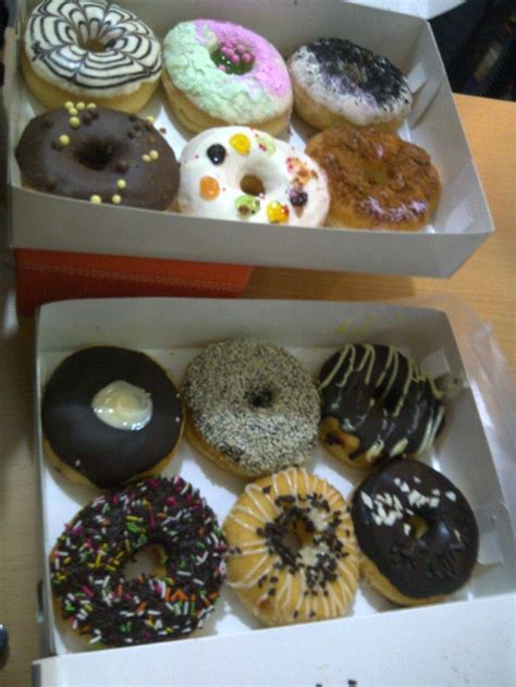 Pin Oleh Chrissybabyxo Di Donuts Ide Makanan Makanan Makanan Dan