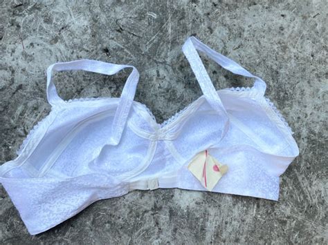 Bra Vintage White Satin Lace Brassiere White Lace Lad… Gem