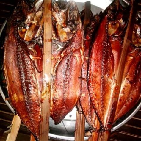 Jual Ikan Asap Cakalang Fufu 500gr Shopee Indonesia