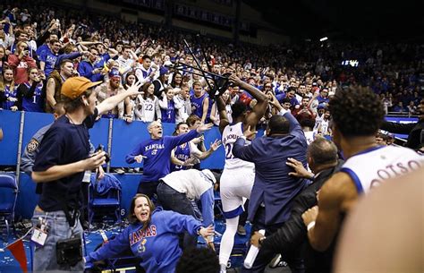 KU vs. K-State game : r/AccidentalRenaissance