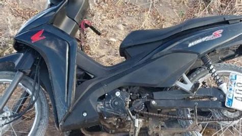 En Una Moto Robada Quiso Esquivar Un Control Y Lo Agarraron A Las