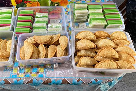 Omset Penjualan Kue Tradisional Di Bulan Ramadan Meningkat Ulasan Co