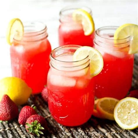 Sparkling Strawberry Punch {Easy Summer Fruit Drink with Jello}