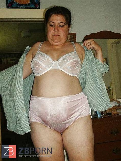 Mature Inexperienced Wifey ZB Porn