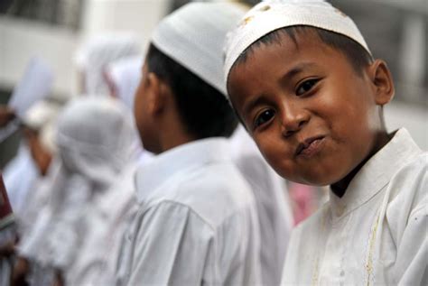 Khutbah Jumat Bulan Muharram Pdf Keutamaan Mengusap Kepala Anak Yatim