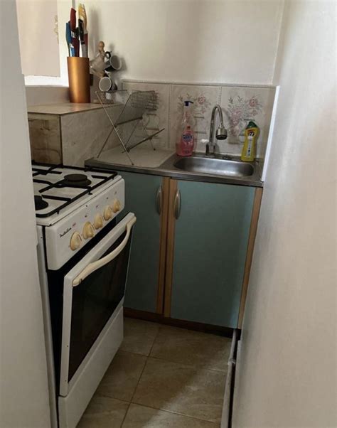 Vând apartament cu 2 camere decomandat Onesti OLX ro