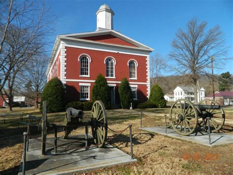 Iron County Courthouse, Ironton, Mo. | Places, House styles, Outdoor ...