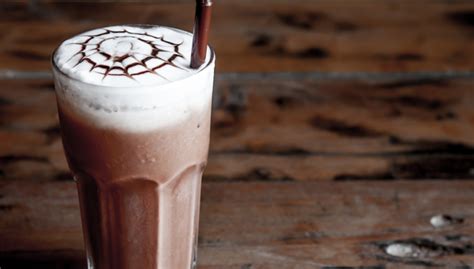 10 Receitas De Milk Shake De Chocolate Práticas E Saborosas Me Informei