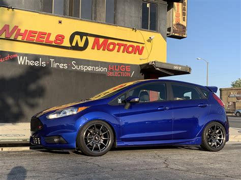 Ford Fiesta St On Xxr Wheels Style With Chromium Black