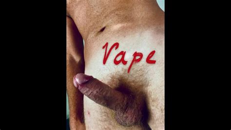 饥渴的DILF在炎热的夏天与硬鸡巴自慰并采取巨大的射精 Pornhub Gay