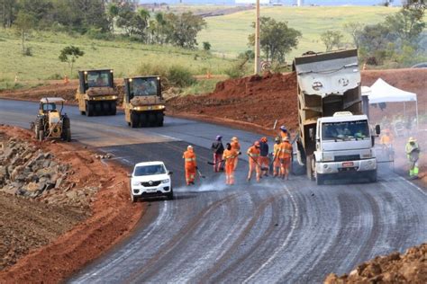 Ministério dos Transportes apresenta prioridades para os 100 primeiros