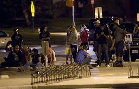 Aurora Colorado Movie Theater Shooting Cbs News