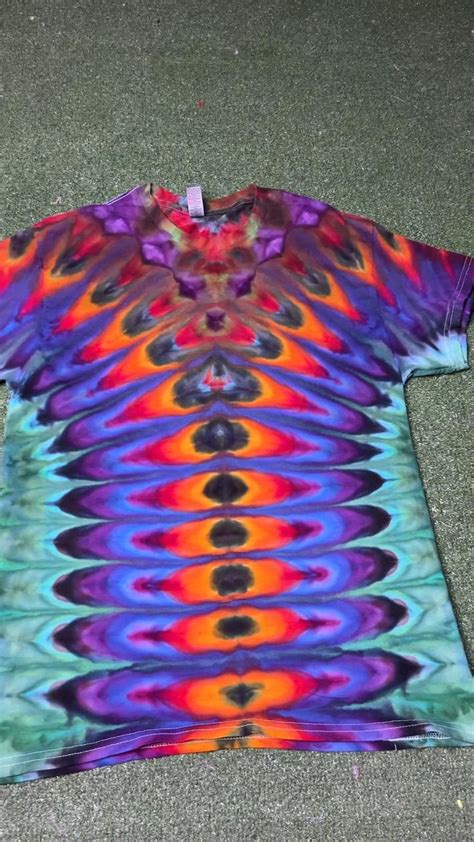 Tie Dye Shirt | Diy tie dye designs, Tie dye techniques, Tie dye ...