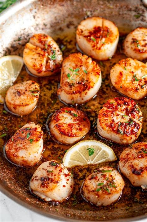 Pan Seared Lemon Garlic Butter Scallops Aberdeens Kitchen