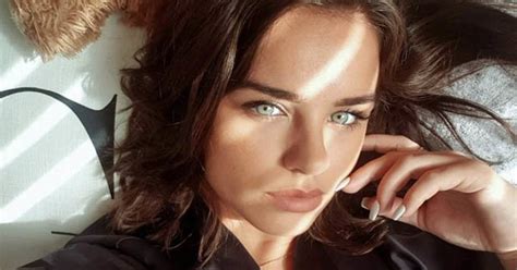 Coronation Street Babe Georgia May Foote Unleashes Assets In Racy