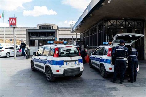 Finalmente Arrestato Il Molestatore Delle Donne Alla Stazione Termini