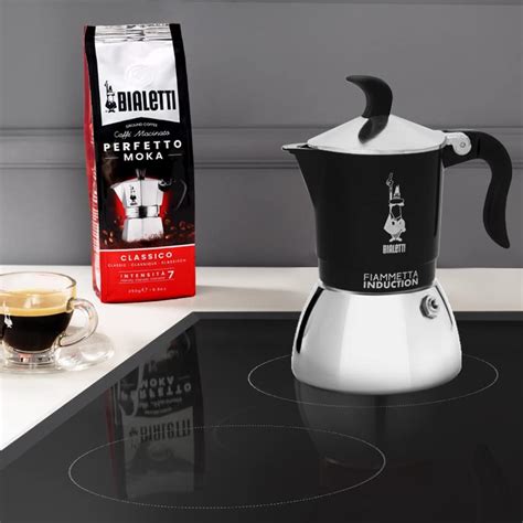 Buy Bialetti Fiammetta Moka Pot 4 Cup Espresso Maker Black Italian Stovetop Coffee Maker