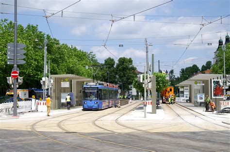 Abnahmefahrt Am Romanplatz Baustelle Auf Der Zielgeraden