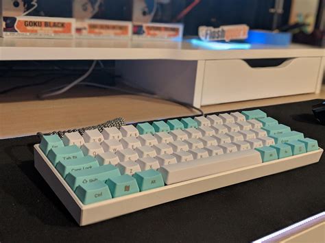 Finally got my keycaps [Anne Pro 2] i can see where this gets addicting ...