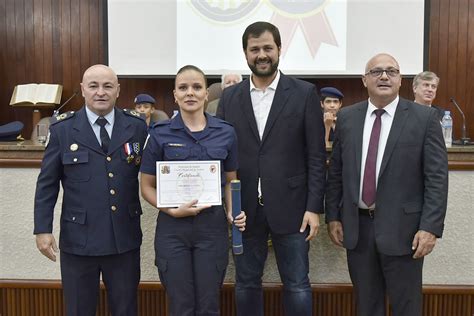 Gmj Anos Confira Fotos Da Formatura Dos Novos Guardas Municipais