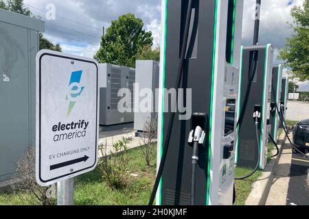 High Speed DC Fast Charging Stations For Electric Vehicles By Electrify