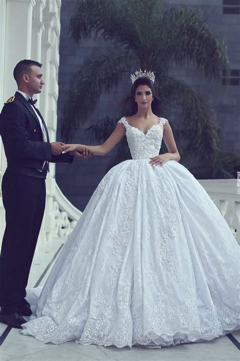 Abito Da Sposa Principessa Labito Perfetto Per Un Matrimonio Da Favola