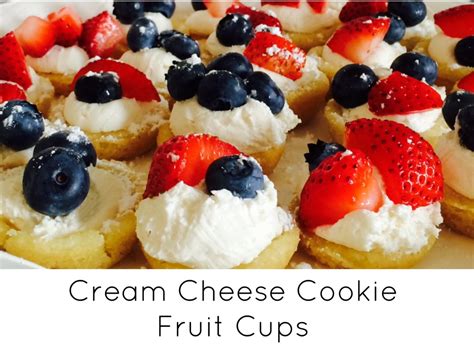 Cream Cheese Cookie Fruit Cups | The Everyday Hostess