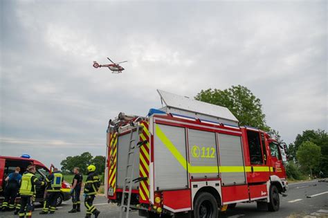 Schwerer Unfall Auf Der B In Drensteinfurt Mit Drei Verletzten