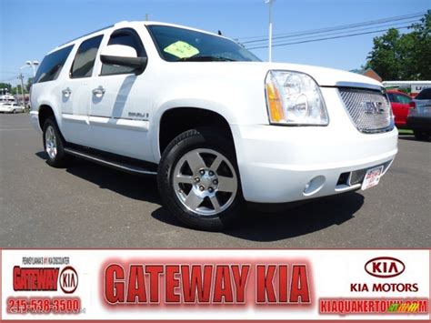 2007 Summit White GMC Yukon XL Denali AWD 69658464 Photo 21