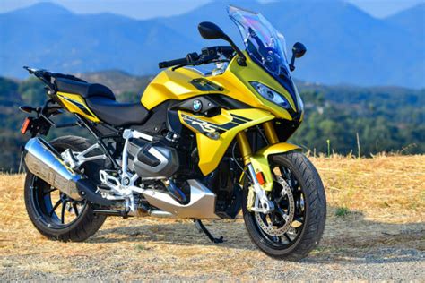 BMW Sport Touring Bikes: Articles, First Looks, and New Model Reviews - Cycle News