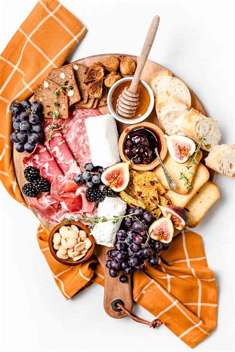 Easy Impressive Fall Harvest Cheese Board Is Perfect For Parties