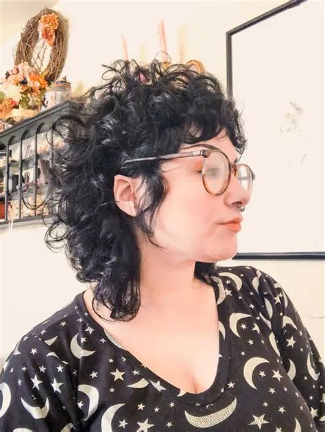 Curly Mullet Cute Inspos For Your Next Haircut Svelte Magazine