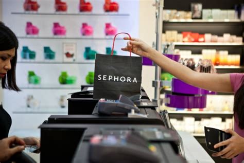 Sephora celebra el 8 de marzo con una campaña global e iniciativas NEO