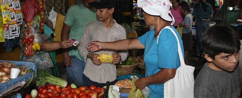 Precios de la canasta básica se mantienen estable Viva Nicaragua Canal 13