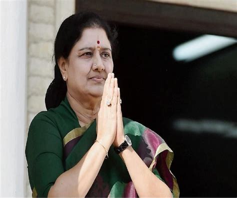 sasikala net worth