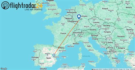 Live Flight Tracker - Real-Time Flight Tracker Map | Flightradar24