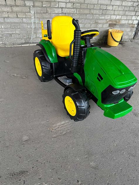 Traktor Na Akumulator Peg Perego John Deere Power Pull Z Przyczep