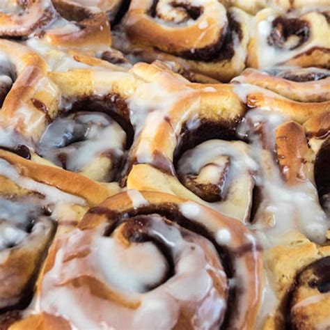 Ooey Gooey Cinnamon Rolls Make For The Perfect Breakfast Aboard The