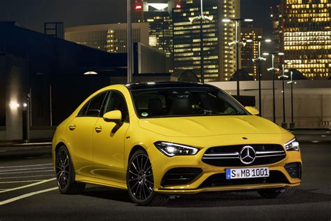 Photo Mercedes Classe Cla Coupé C118 35 Amg 4matic Berline 2019